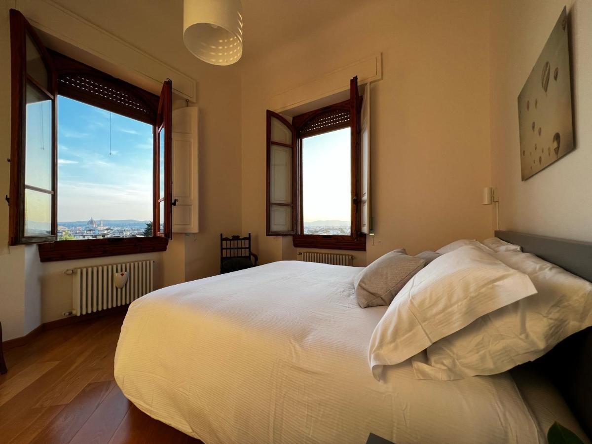 Chic Apt In Villa - Dolcevita Holiday Φλωρεντία Εξωτερικό φωτογραφία