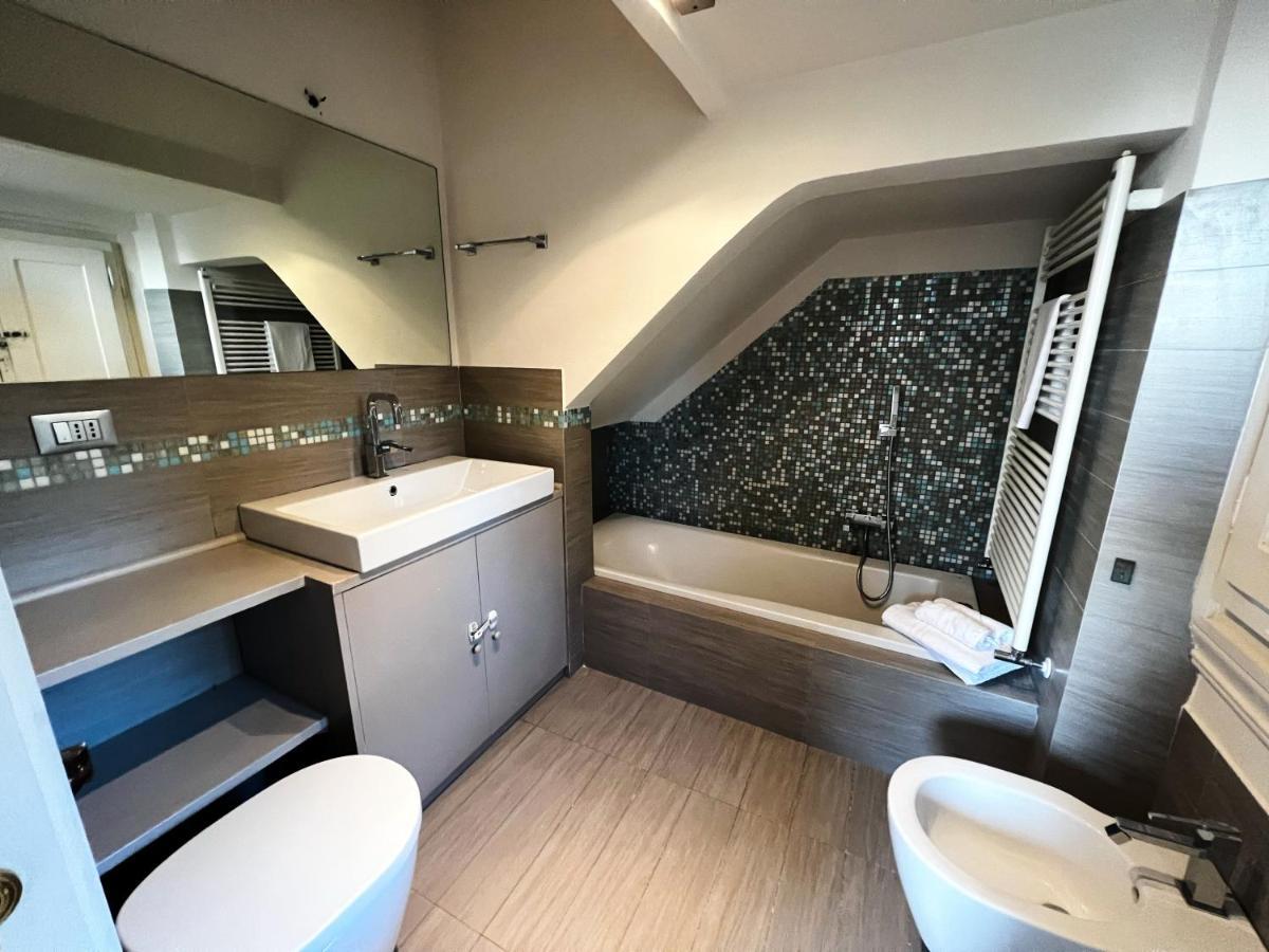 Chic Apt In Villa - Dolcevita Holiday Φλωρεντία Εξωτερικό φωτογραφία