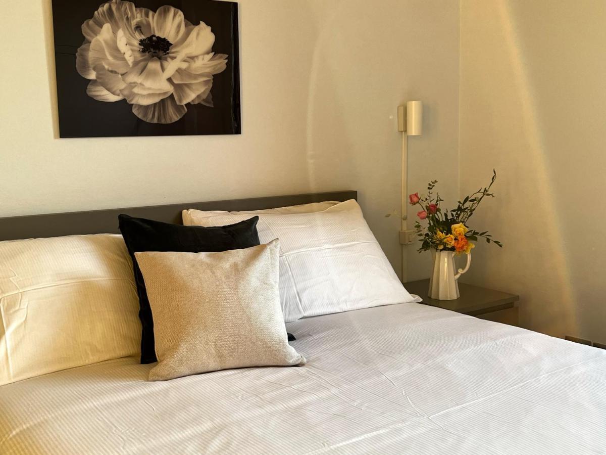 Chic Apt In Villa - Dolcevita Holiday Φλωρεντία Εξωτερικό φωτογραφία