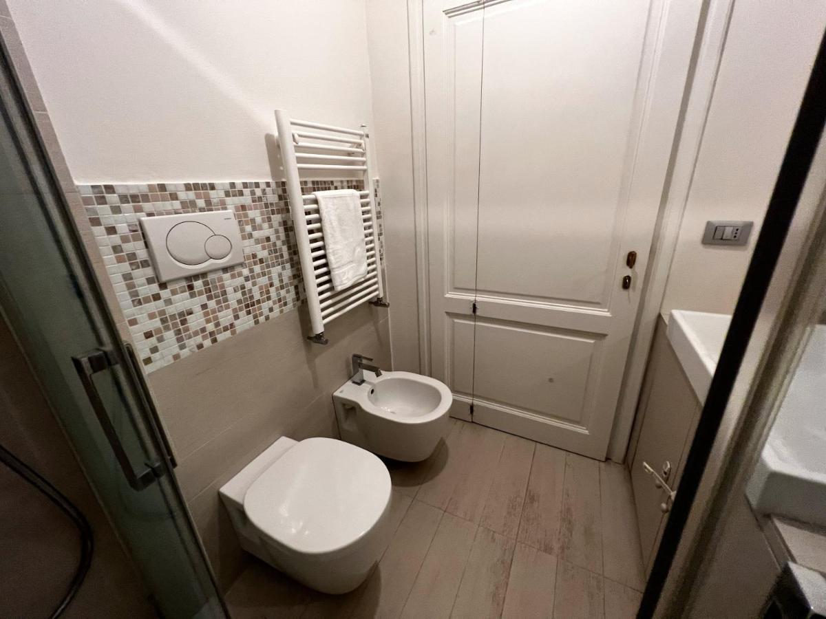 Chic Apt In Villa - Dolcevita Holiday Φλωρεντία Εξωτερικό φωτογραφία