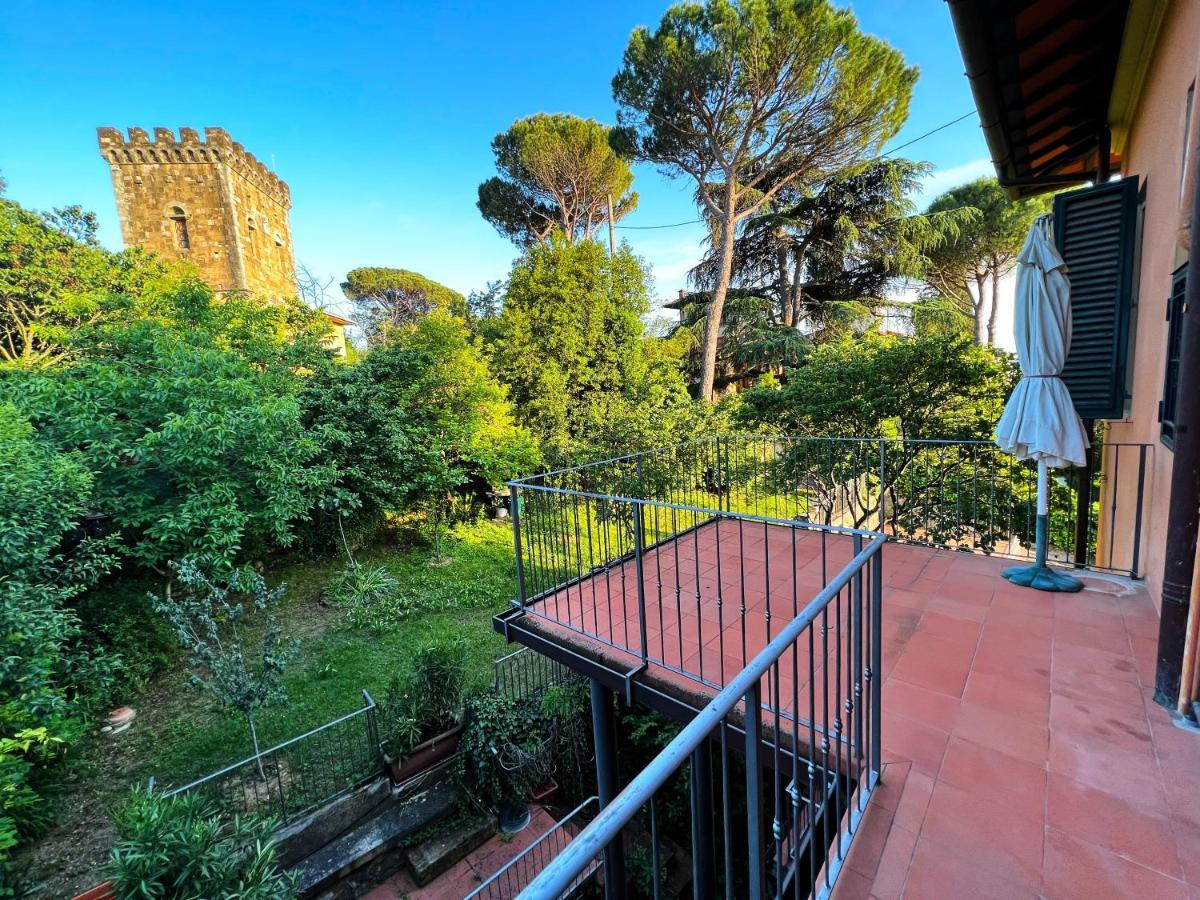 Chic Apt In Villa - Dolcevita Holiday Φλωρεντία Εξωτερικό φωτογραφία