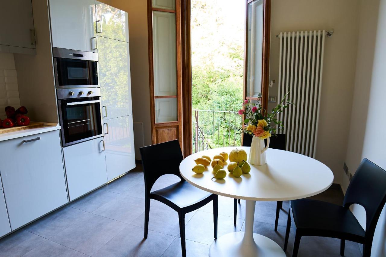Chic Apt In Villa - Dolcevita Holiday Φλωρεντία Εξωτερικό φωτογραφία